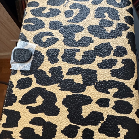 New Coach Notebook With Leopard Print CBG94 - Picture 2 of 4